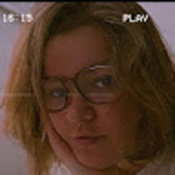 Meet your Posher, Natalie - Picture 1 of 1